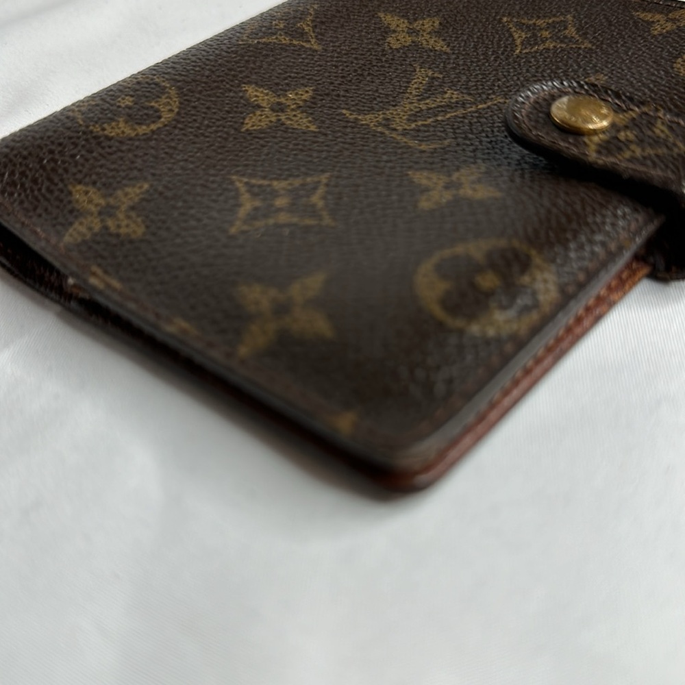 Louis Vuitton Monogram Couverture Passport Pocket Agenda Wallet - Picture 11 of 15